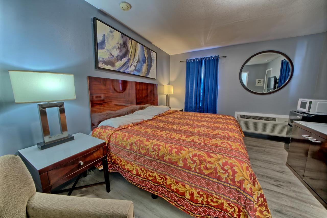 Aqua View Motel Lower Grand Lagoon Экстерьер фото