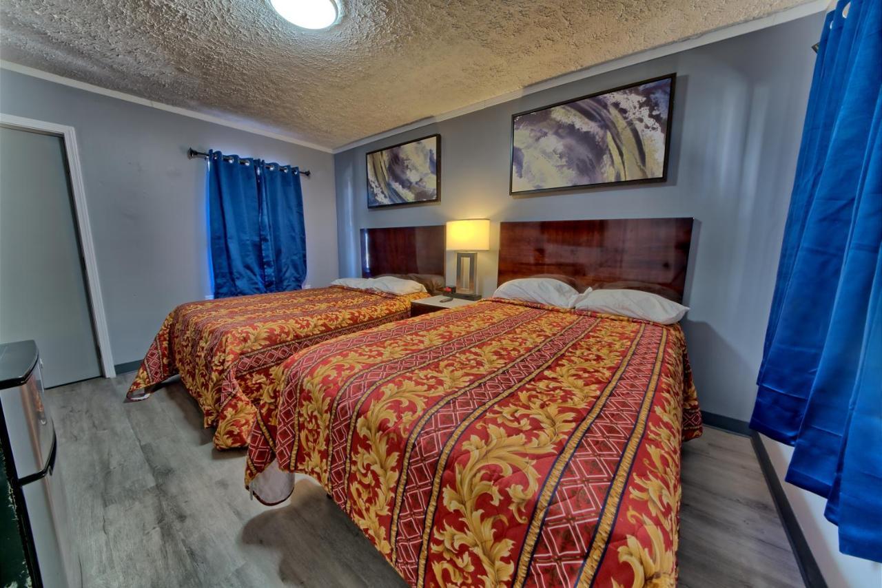 Aqua View Motel Lower Grand Lagoon Экстерьер фото