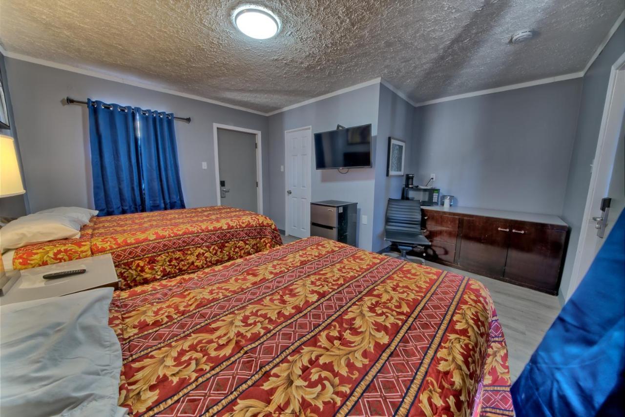 Aqua View Motel Lower Grand Lagoon Экстерьер фото