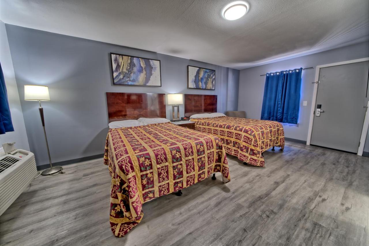 Aqua View Motel Lower Grand Lagoon Экстерьер фото