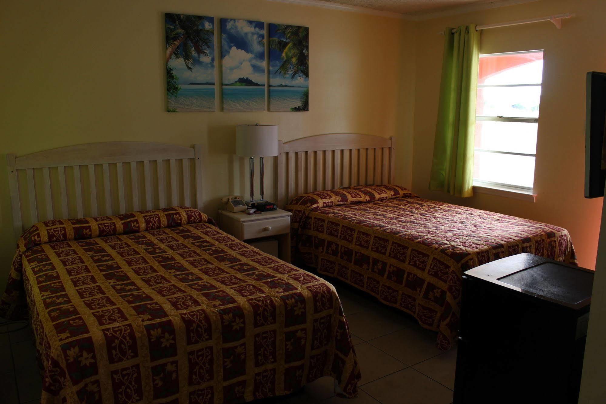 Aqua View Motel Lower Grand Lagoon Экстерьер фото